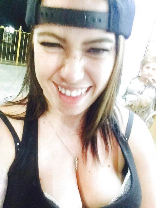 escort girl beauvais